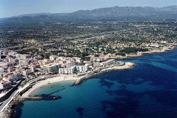 Alguer beach - l'Ametlla de Mar