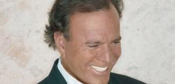 Julio Iglesias actuará el domingo 18 en Tarragona