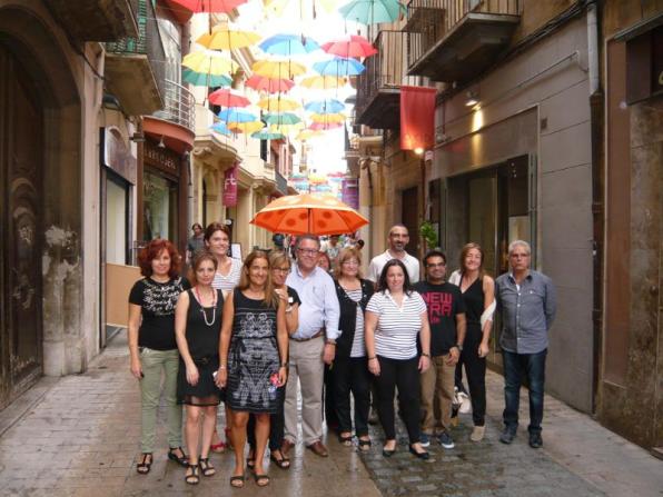 Representants dels comerciants del carrer Major presenten el concurs