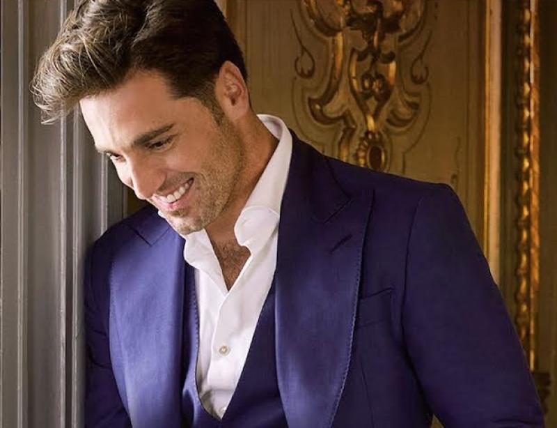 David Bustamante presenta el seu &uacute;tlim disc al TAS Salou