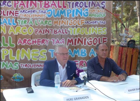 Pere Granados con Xavier Guardián, durante la presentación ayer