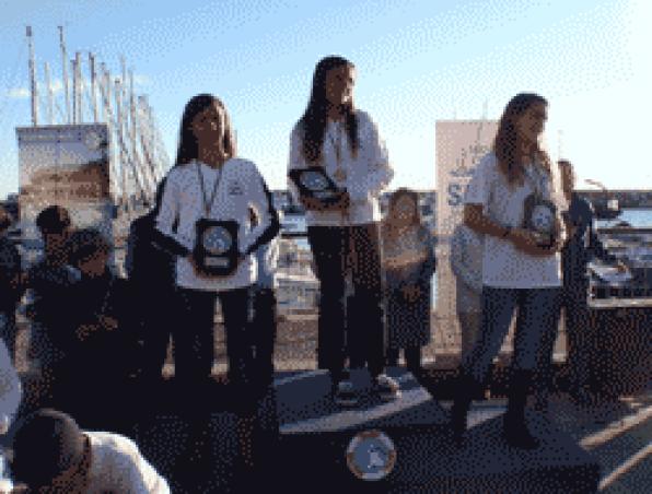 CARLA MUNTÉ, DEL NÁUTICO SALOU, GANA EL TROFEO FIESTA MAYOR DE OPTIMIST