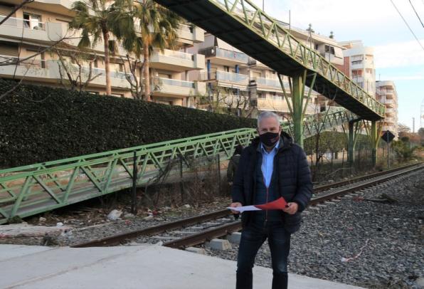 L'alcalde de Salou en la visita d'obres del nou  pas de la via 