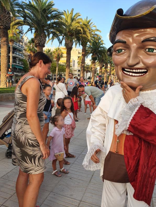 The parade around Salou streets before the proclamation