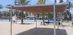 Salou posa l’ombra i la comoditat al servei de bany assistit
