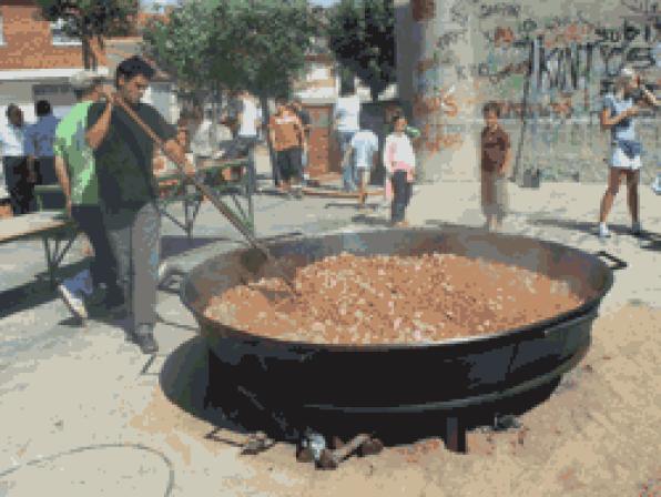 Vila-seca organitza una paella popular per aquest diumenge