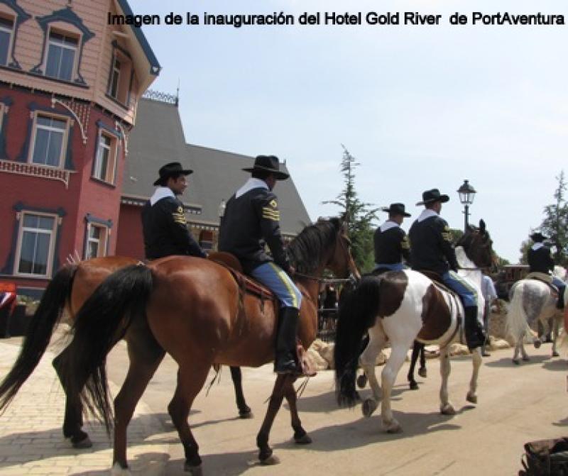Larry Hagman (JR de Dallas) y Vicky Martin Berrocal inauguran el Hotel Gold River de PortAventura 1
