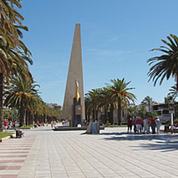 VINE A FER &quot;UN PASSEJADA PER SALOU&quot;