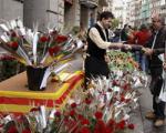Sant Jordi arrives at the streets of the Costa Dorada and Terres de l'Ebre