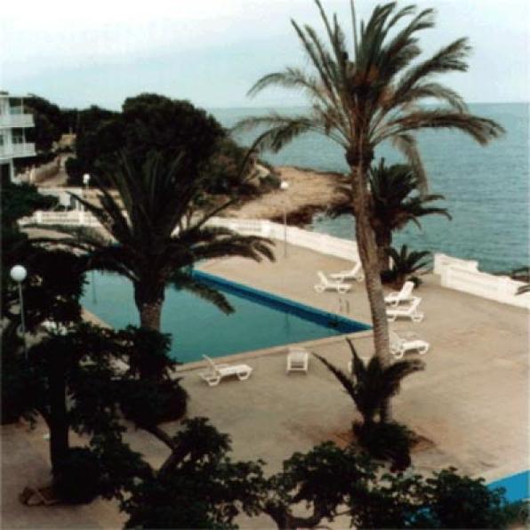 Hoteles de 3 estrellas. Hotel Carles III. Cases d'Alcanar. Costa Dorada