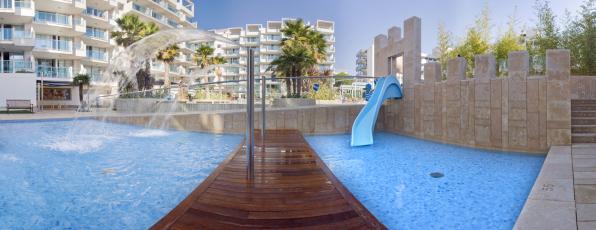 Pool of Blaumar Hotel with four star  in Salou
