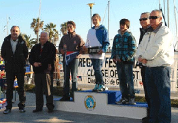 Silvia Mas, guanyadora del Trofeu Festa Major dŽOptimist de Salou