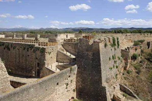 PASEO DE LAS FORTIFICACIONES 1