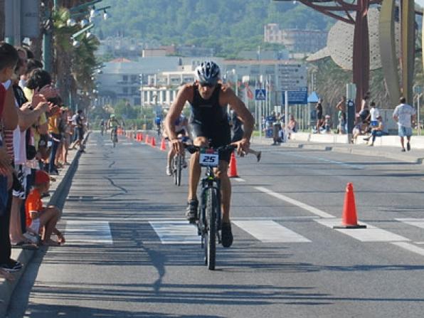 Obertes les inscripcions per a la nova edició  del Triatló la Pineda Platja