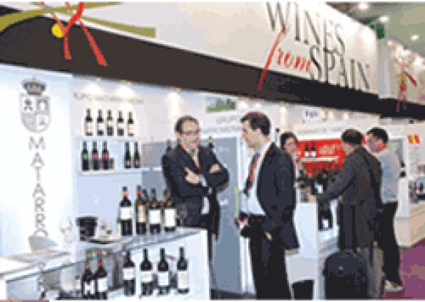 15 cellers catalans participen en la fira Wine and Spirits de Hong Kong